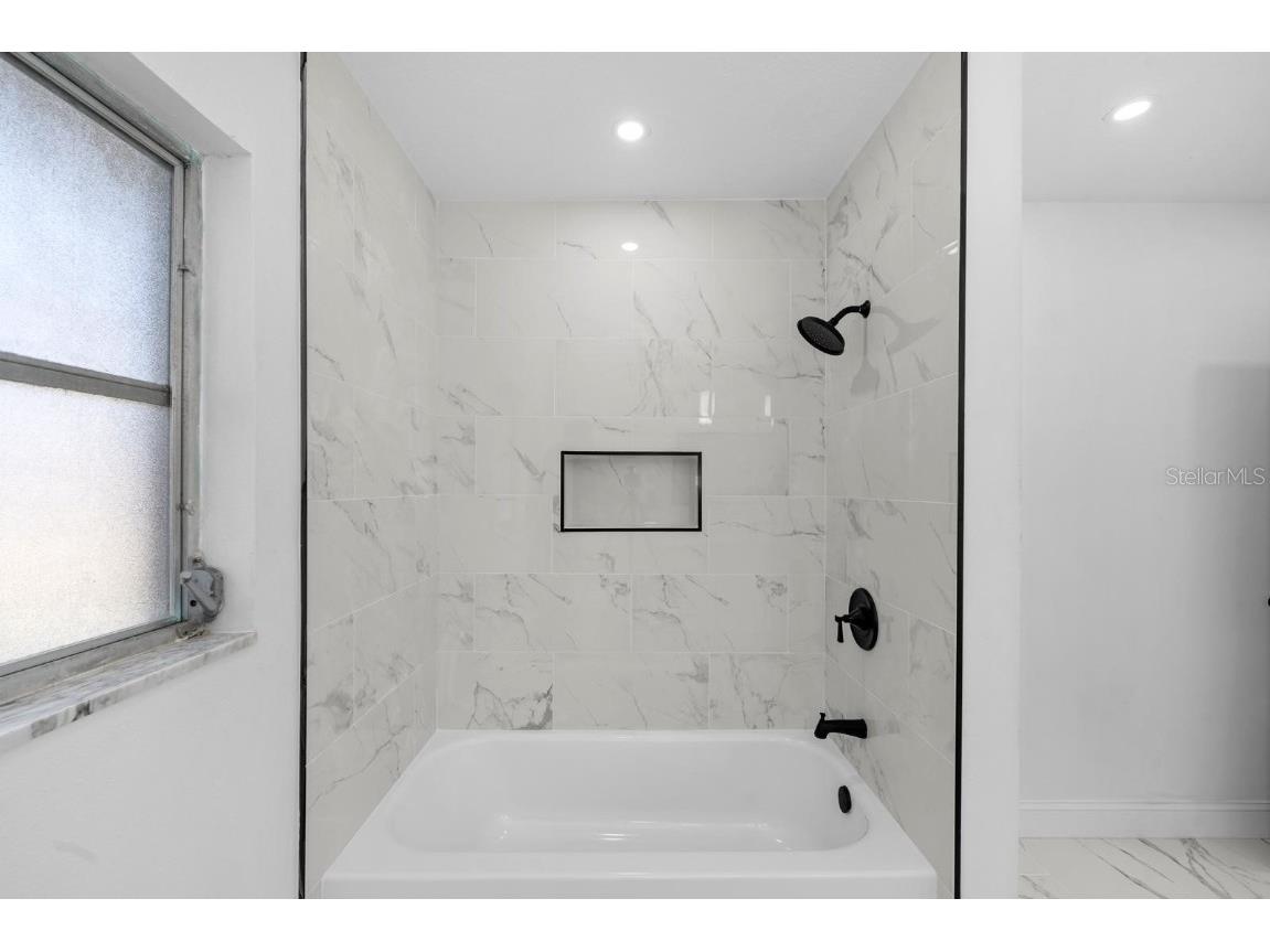 1508 Leighton Avenue Lakeland FL 33803 TB8361339 image19