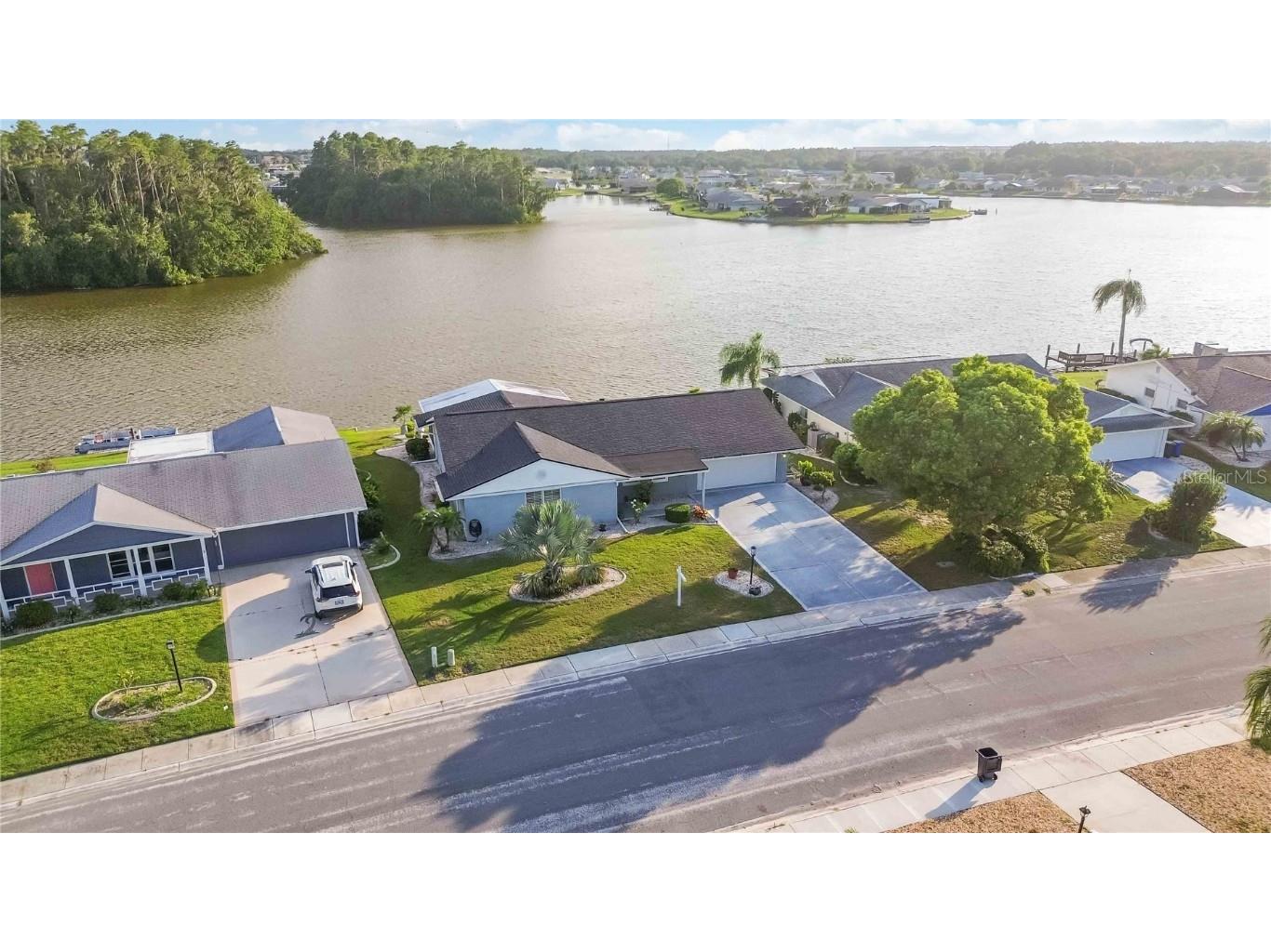 1508 N Lake Drive Sun City Center FL 33573 - North Lake A4574897 image1