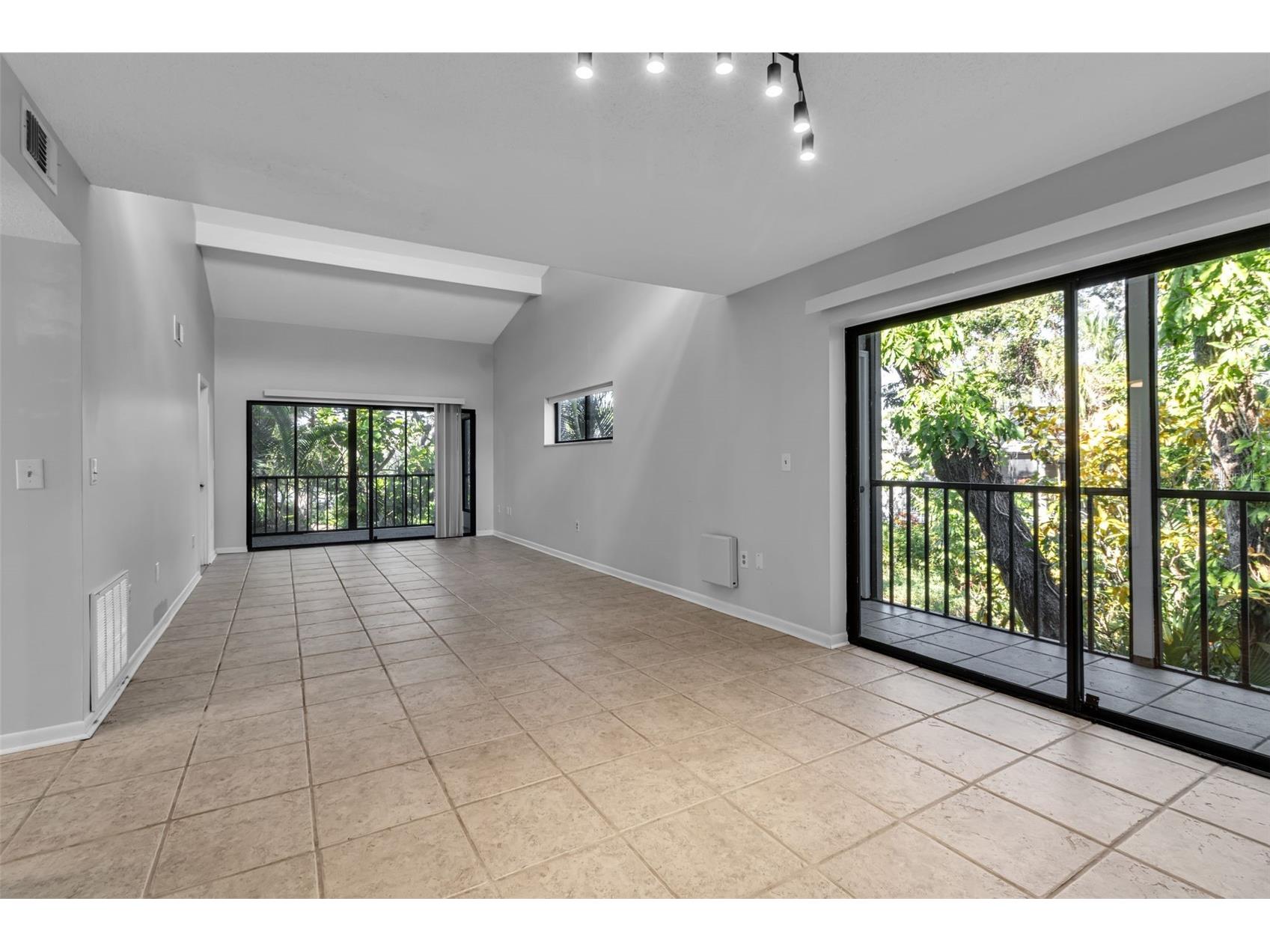 1508 Pelican Cove Road #231 Sarasota FL 34231 A4672241 image21