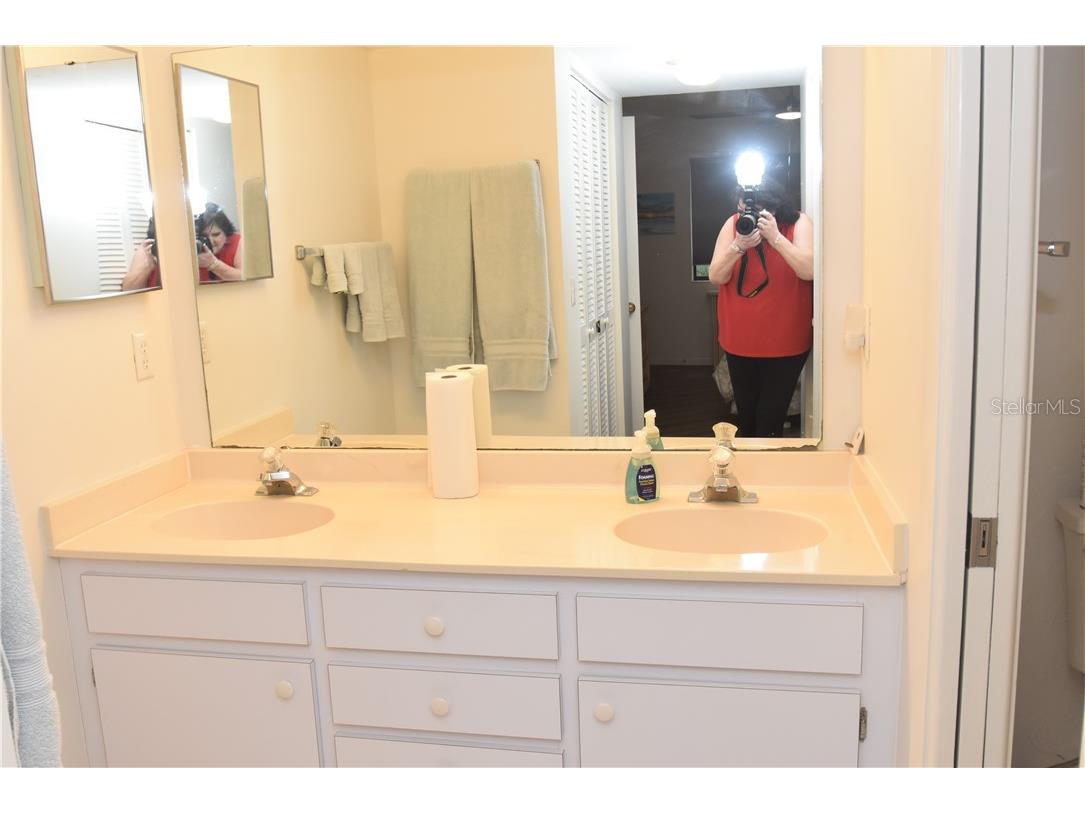 1508 Pelican Cove Road #GR232 Sarasota FL 34231 A4480045 image16