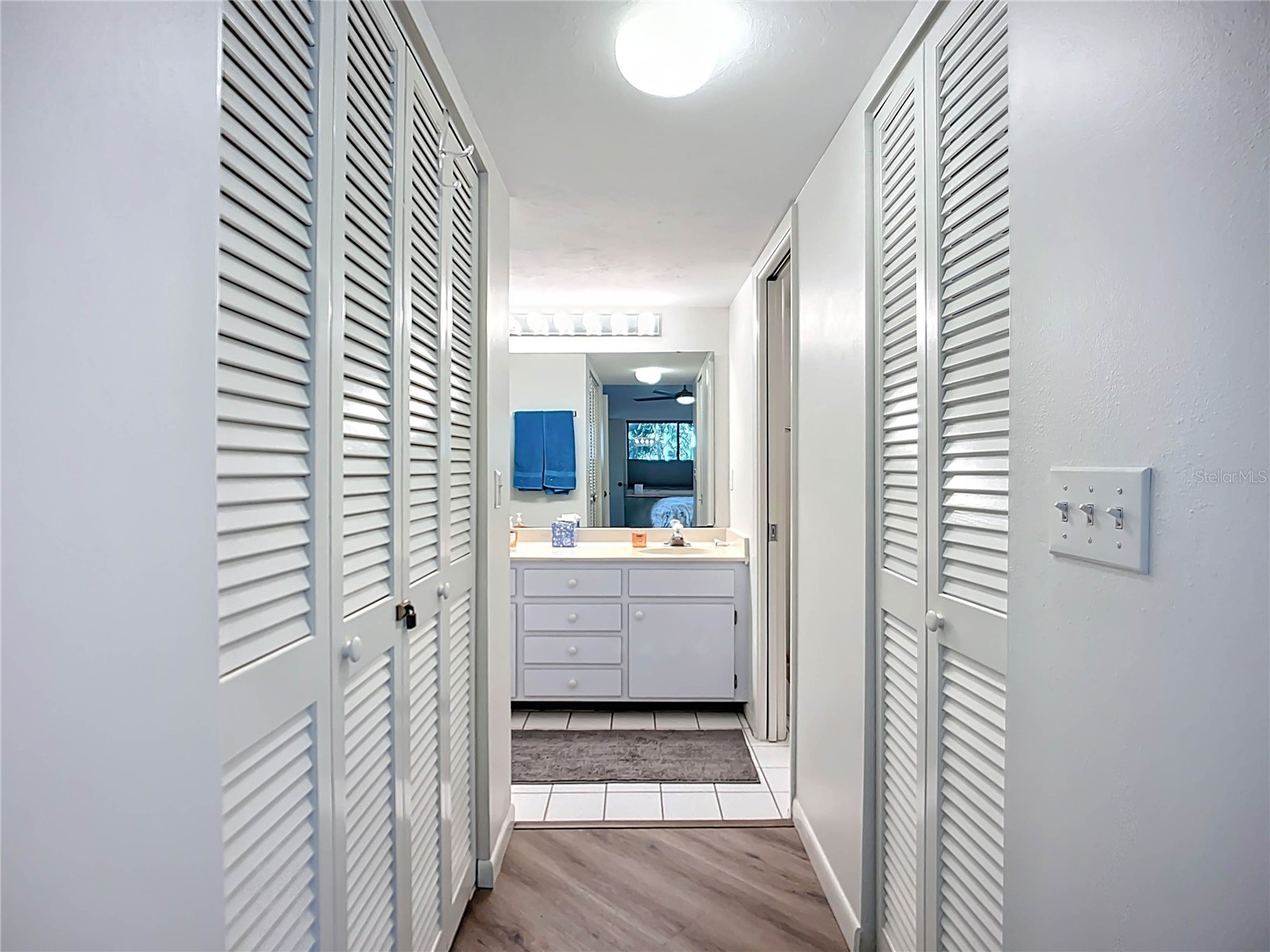 1508 Pelican Cove Road #GR232 Sarasota FL 34231 A4680245 image20