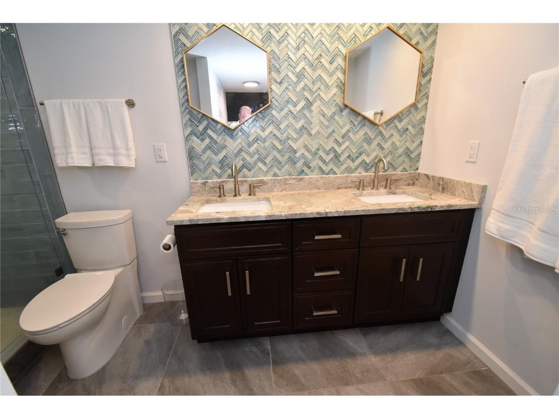 1508 Pelican Cove Road #GR233 Sarasota FL 34231 A4576890 image9