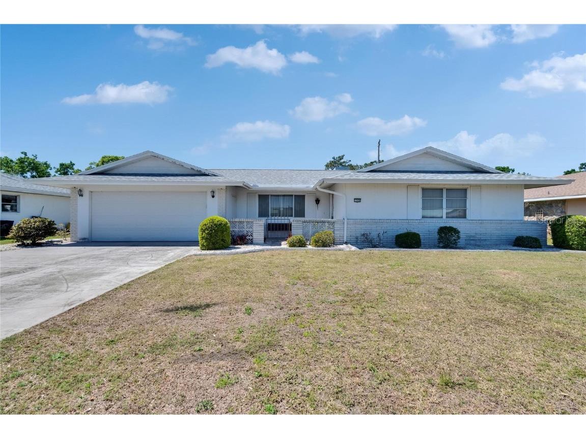 1508 W Del Webb Boulevard Sun City Center FL 33573 TB8360147 image1
