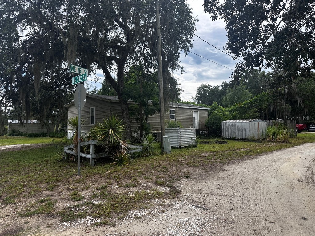 15080 NE 242nd Avenue Salt Springs FL 32134 - LITTLE LAKE KERR OM712484 image7