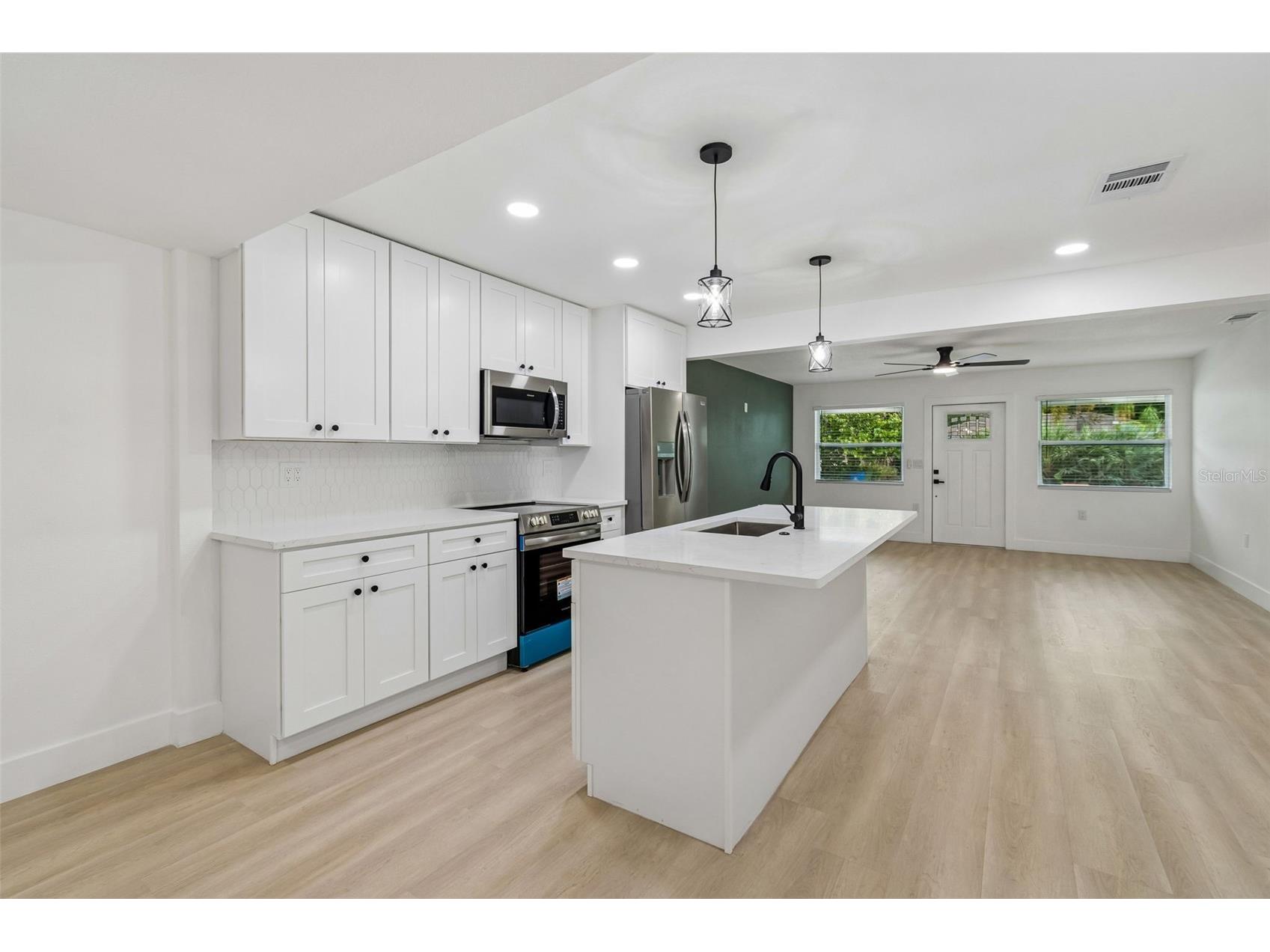 1509 15th Ave W Bradenton FL 34205 TB8527812 image22