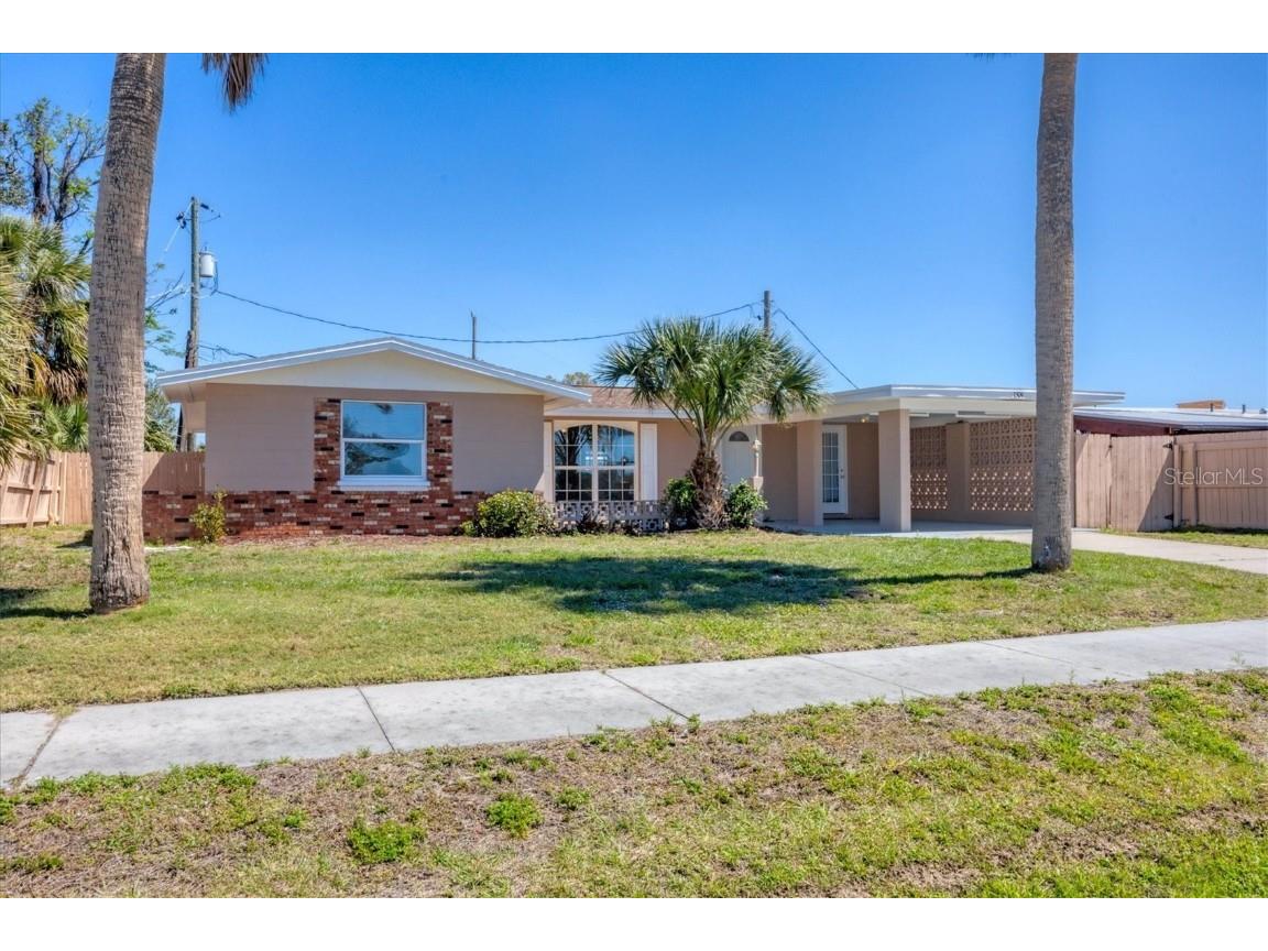 1509 Banyan Drive Venice FL 34293 A4644456 image1