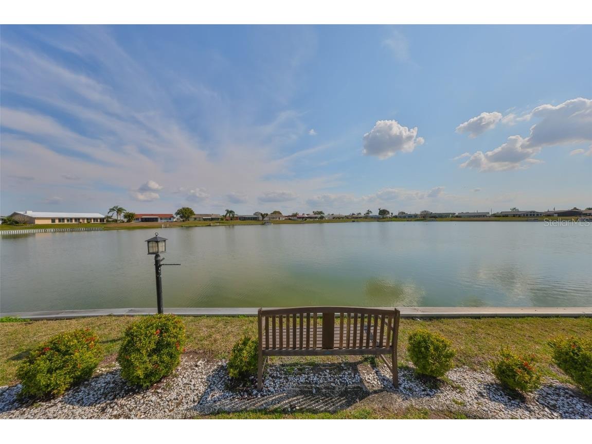 1509 Blackstone Circle Sun City Center FL 33573 - Middle lake TB8347462 image1