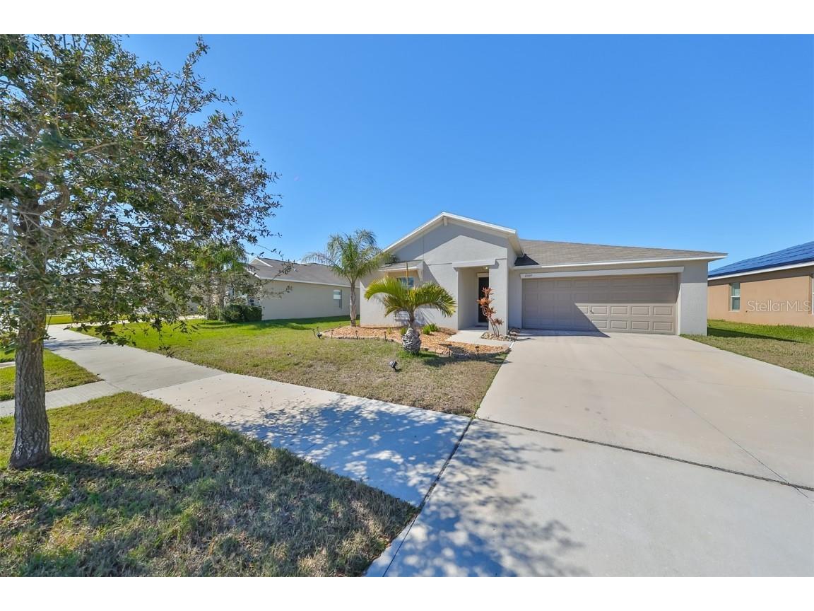 1509 Broad Winged Hawk Drive Ruskin FL 33570 T3508128 image1