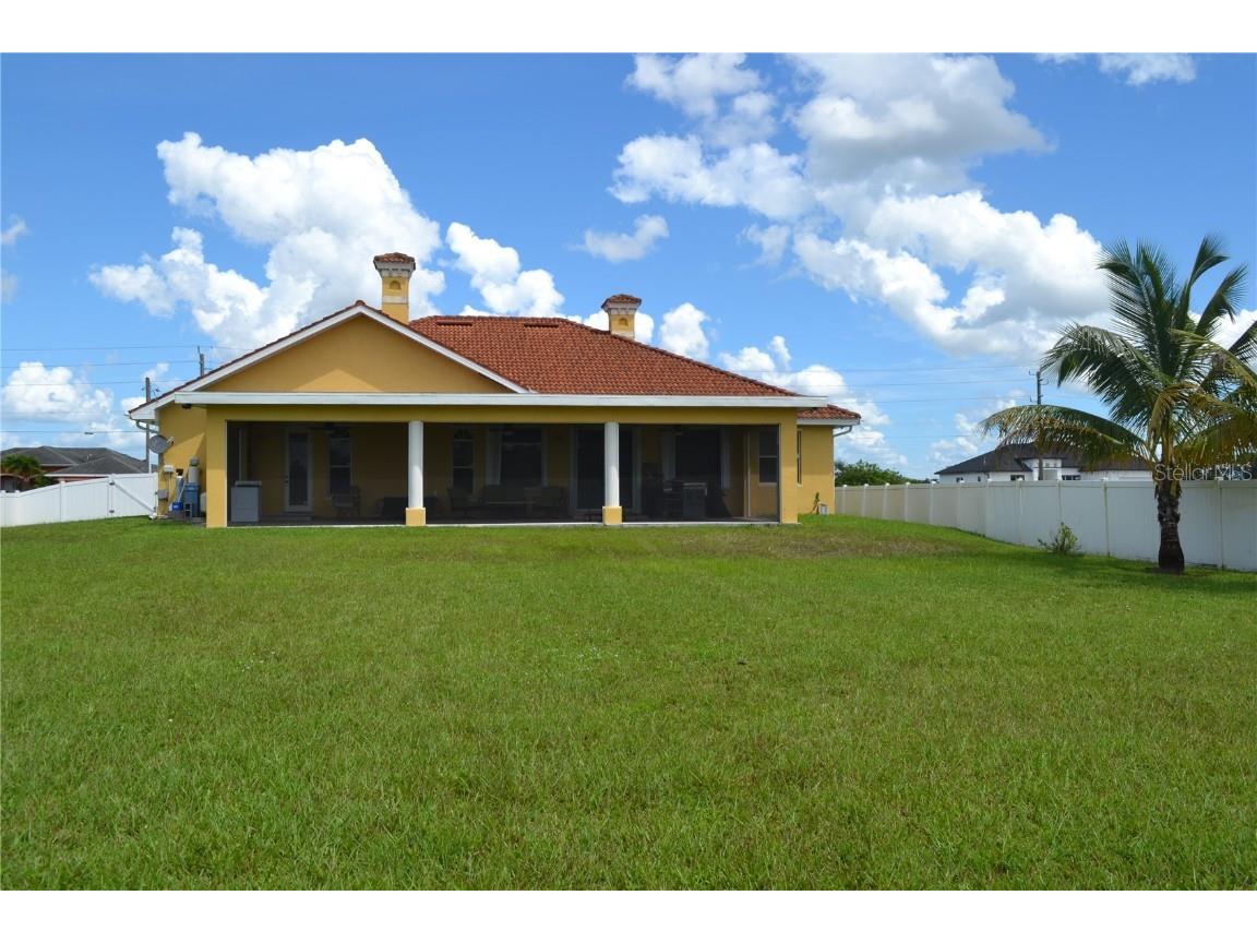 1509 Moore Avenue Lehigh Acres FL 33972 C7516132 image6
