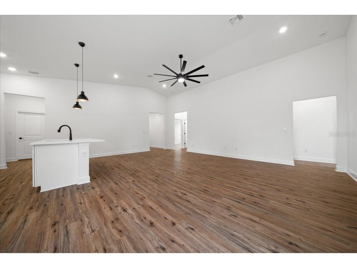15095 Snowy Owl Avenue Weeki Wachee FL 34614 O6413334 image19