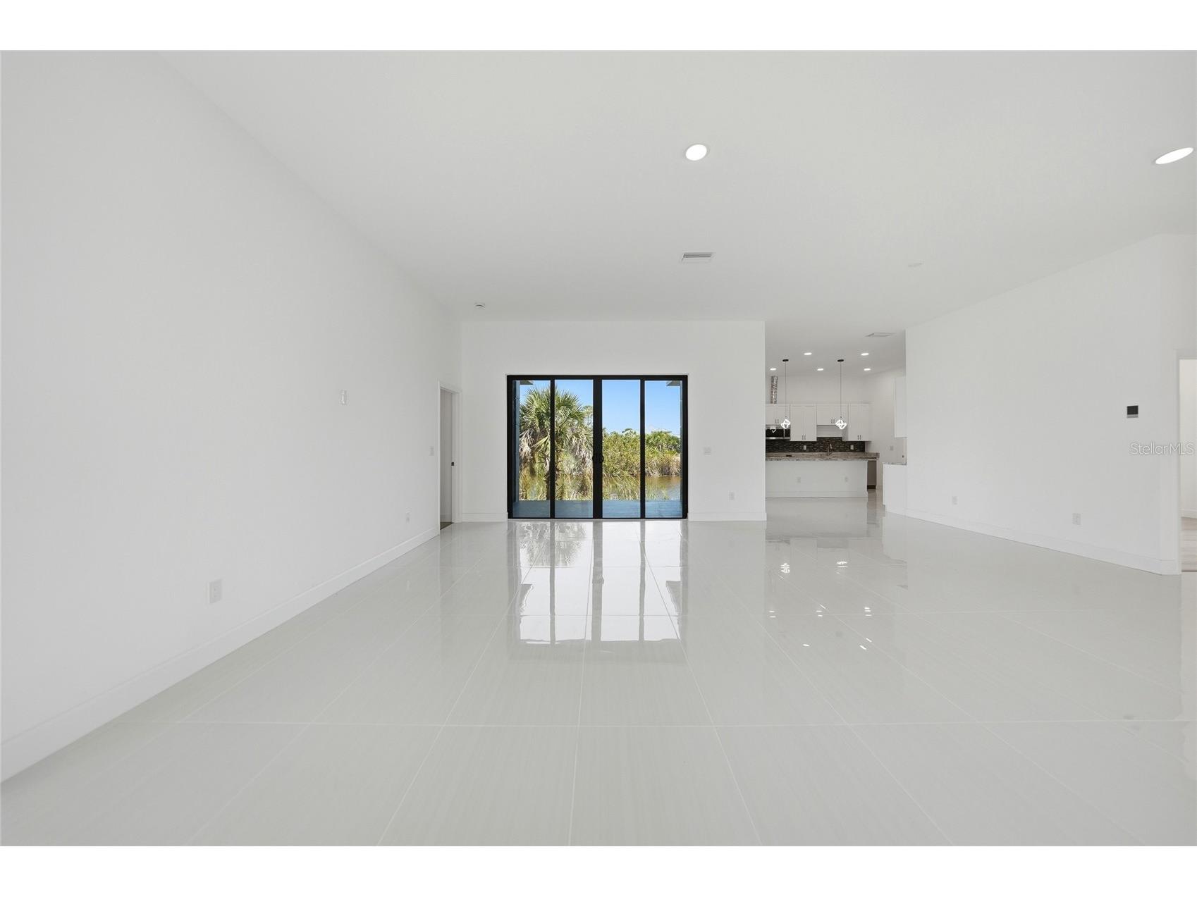 15096 Lakeland Circle Port Charlotte FL 33981 - LAKELAND WATERWAY D6147092 image5