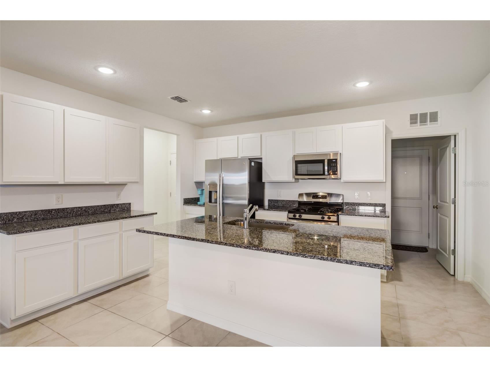 15098 Windflower Alley Winter Garden FL 34787 O6386823 image8