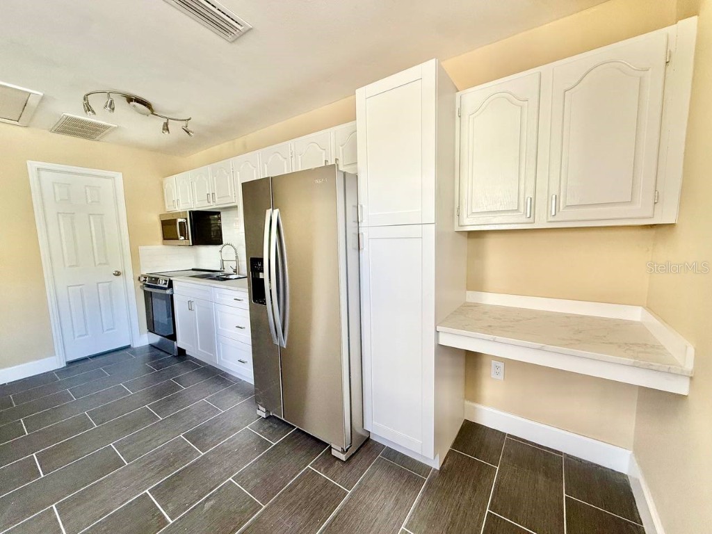 151 148th Avenue E #1 Madeira Beach FL 33708 TB8444942 image7