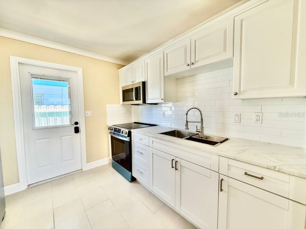 151 148th Avenue E #2 Madeira Beach FL 33708 TB8444932 image8