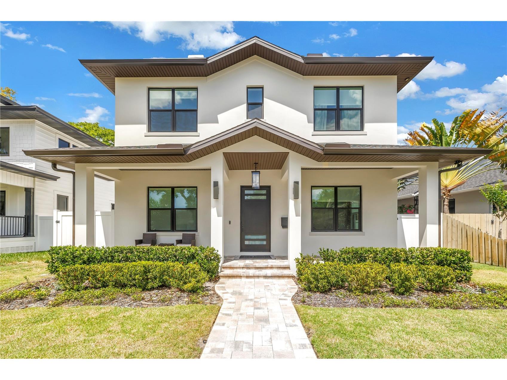 151 17th Avenue N Saint Petersburg FL 33704 TB8505601 image1
