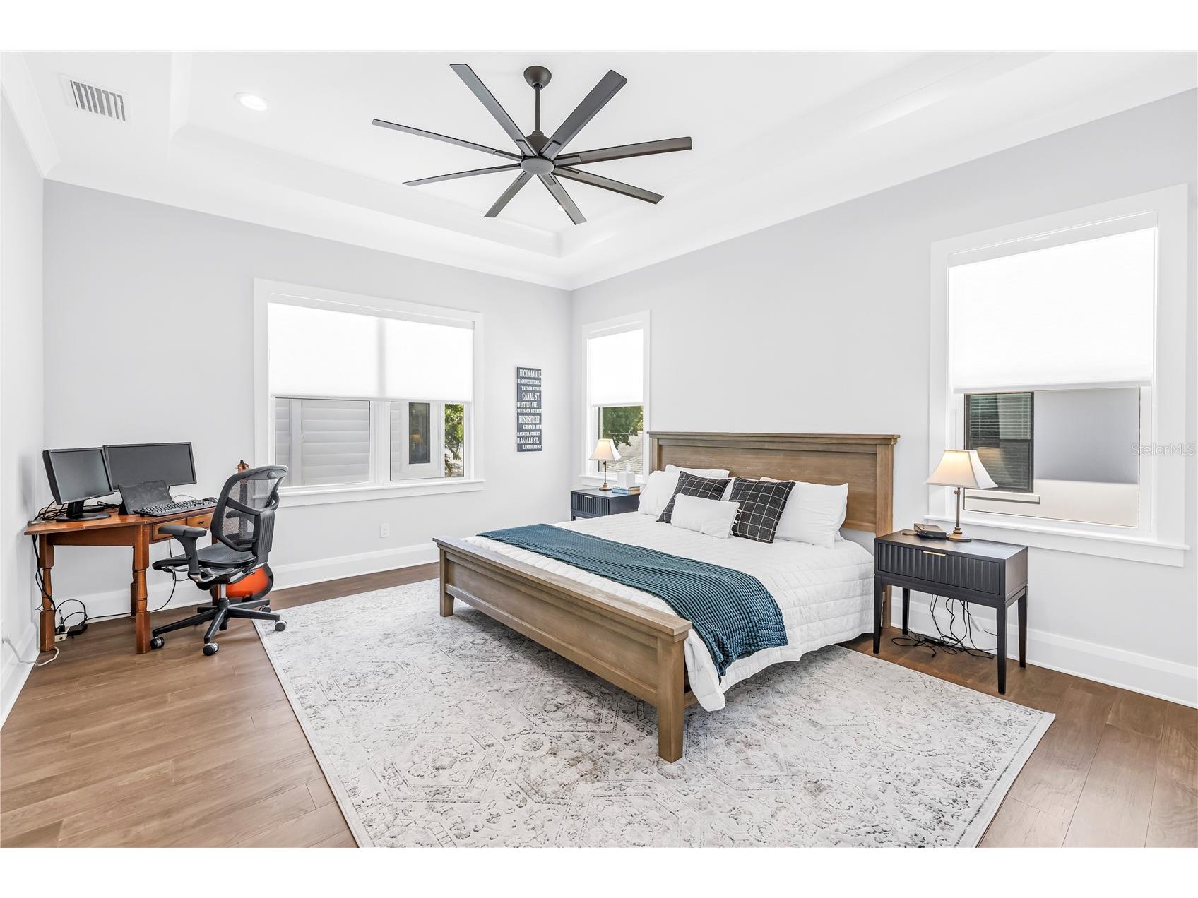 151 17th Avenue N Saint Petersburg FL 33704 TB8505601 image20