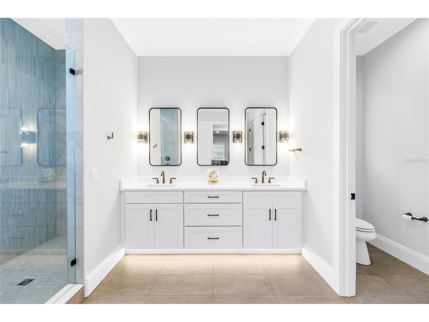 151 17th Avenue N Saint Petersburg FL 33704 TB8505601 image22