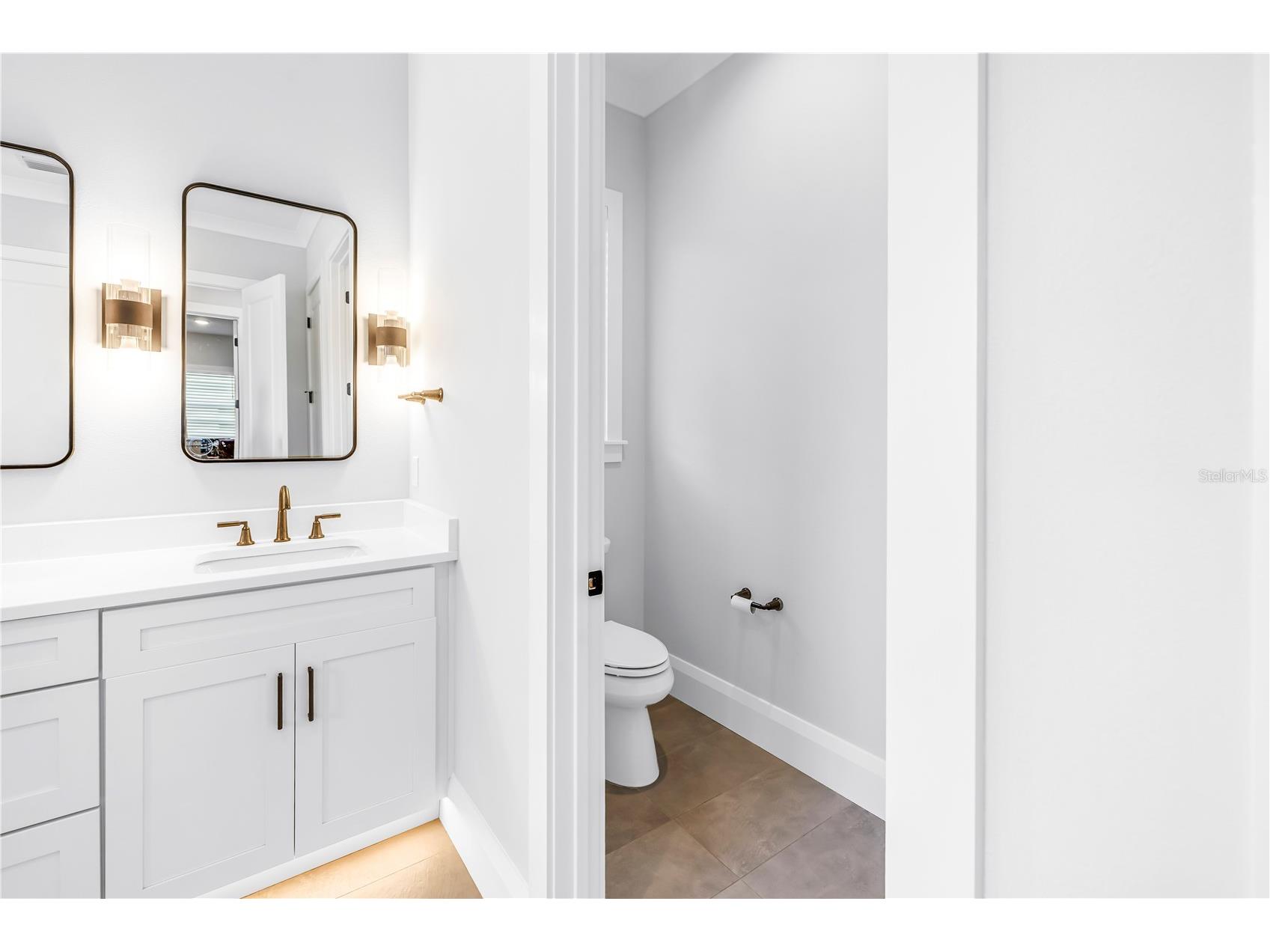 151 17th Avenue N Saint Petersburg FL 33704 TB8505601 image24