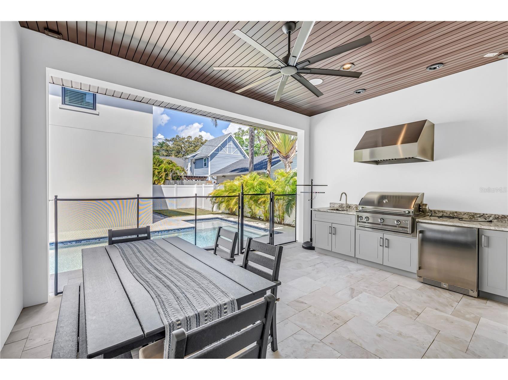 151 17th Avenue N Saint Petersburg FL 33704 TB8505601 image36