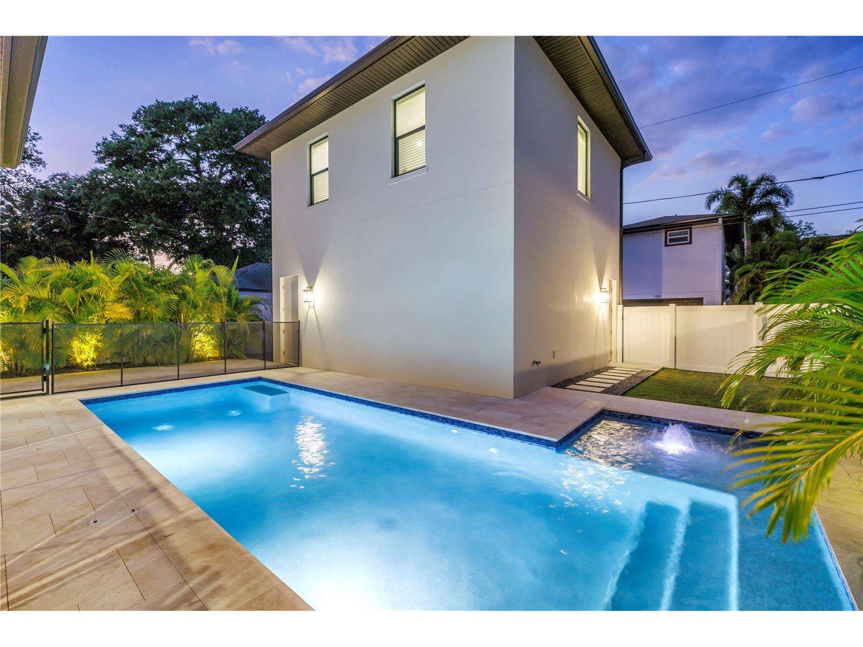 151 17th Avenue N Saint Petersburg FL 33704 TB8505601 image42