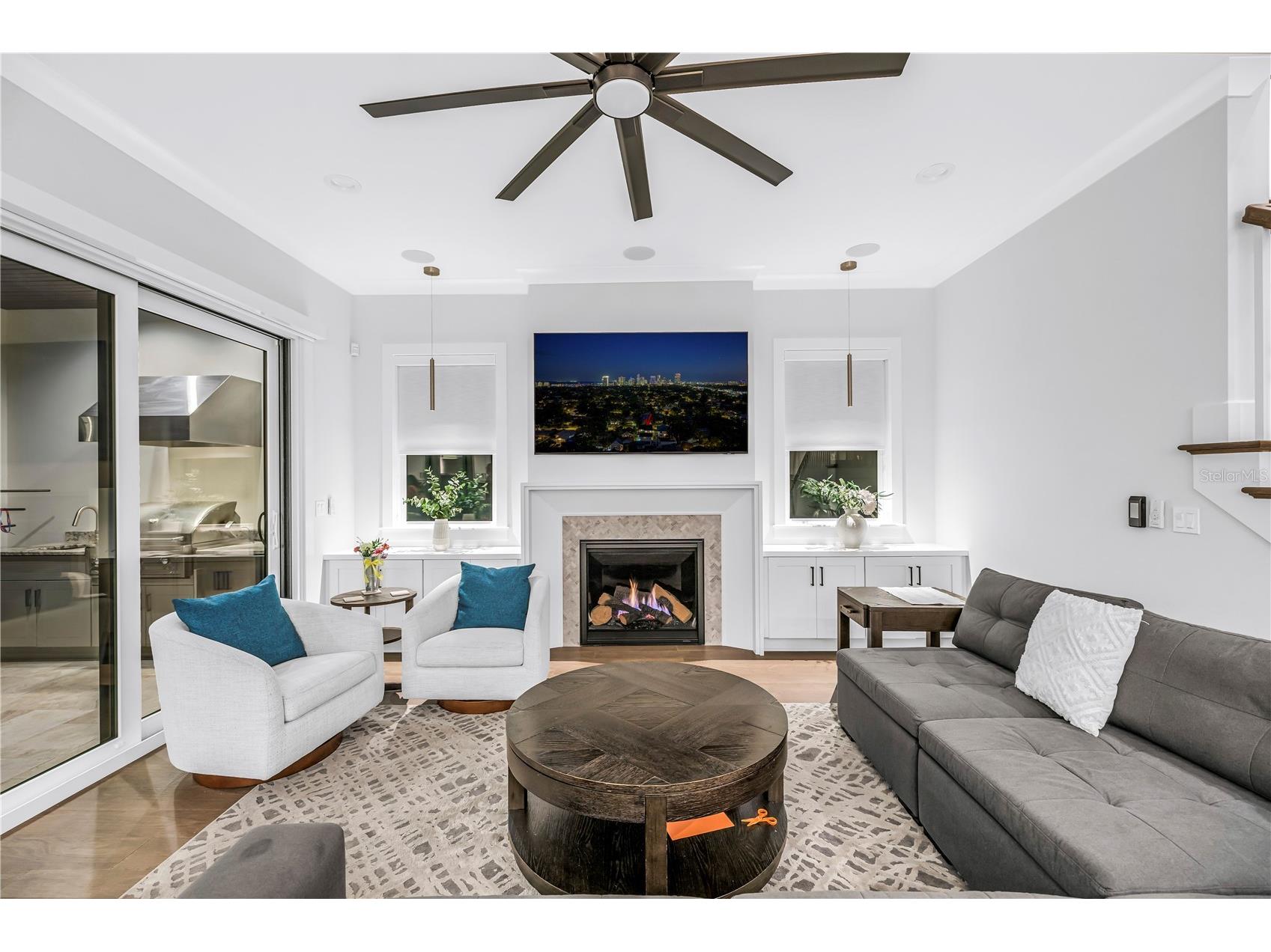 151 17th Avenue N Saint Petersburg FL 33704 TB8505601 image5