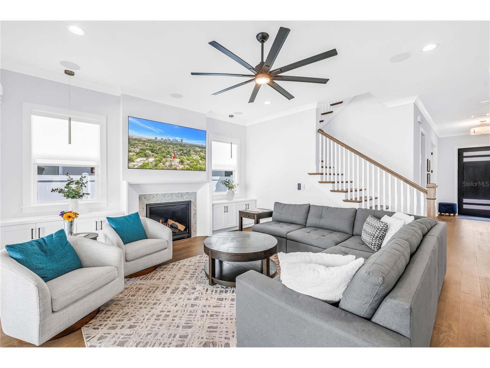 151 17th Avenue N Saint Petersburg FL 33704 TB8505601 image7