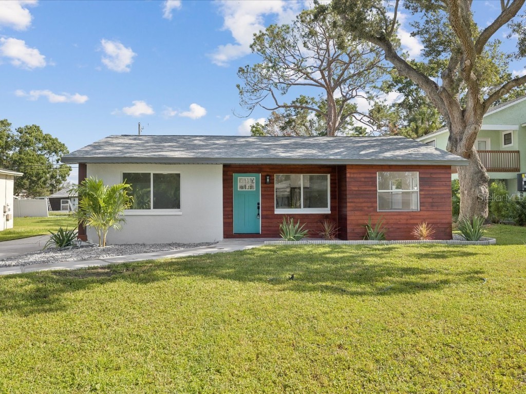 151 80th Avenue NE Saint Petersburg FL 33702 A4658958 image1