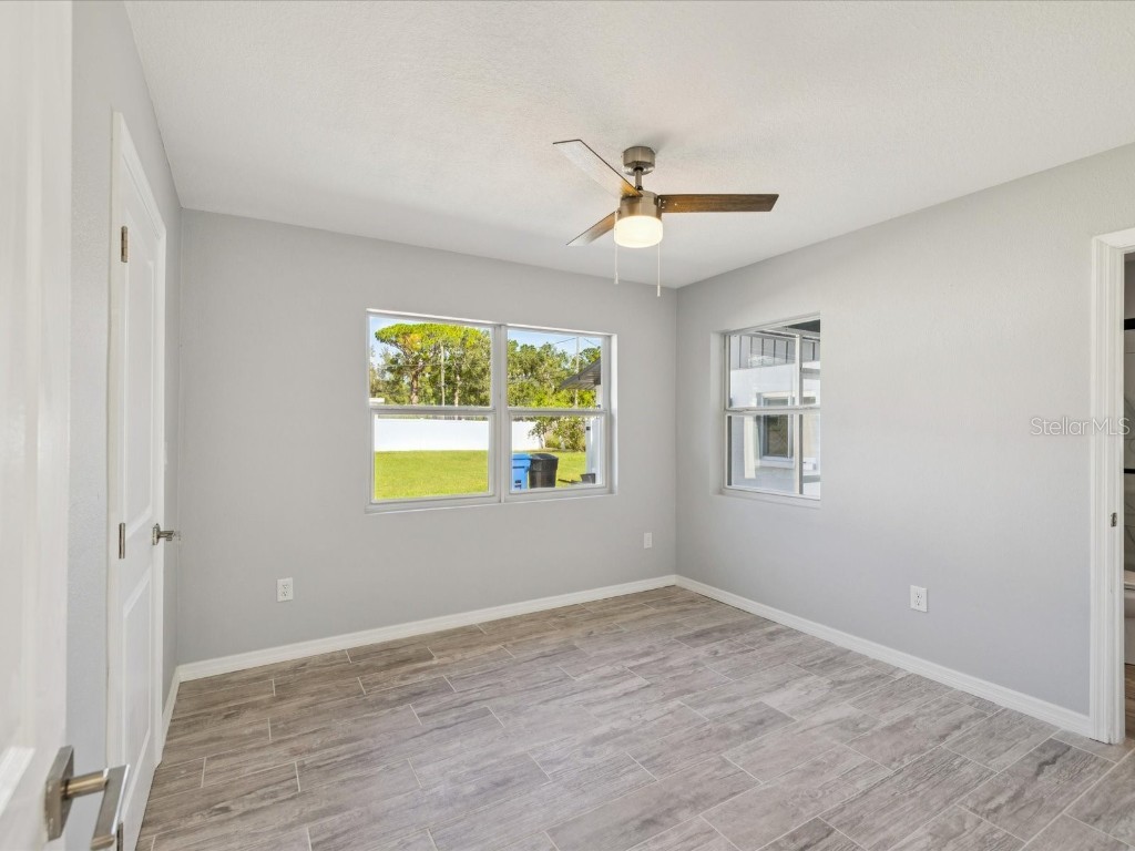 151 80th Avenue NE Saint Petersburg FL 33702 A4658958 image27