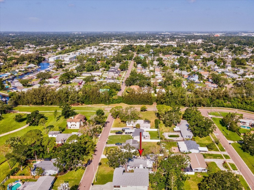 151 80th Avenue NE Saint Petersburg FL 33702 A4658958 image49