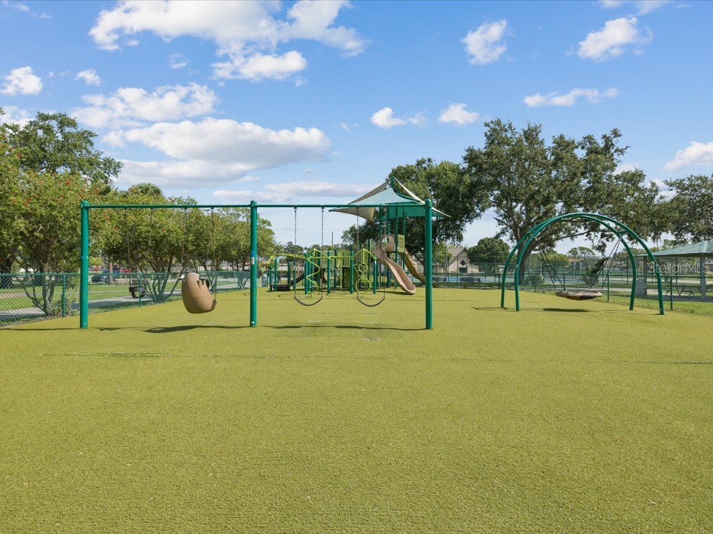 151 80th Avenue NE Saint Petersburg FL 33702 A4658958 image53