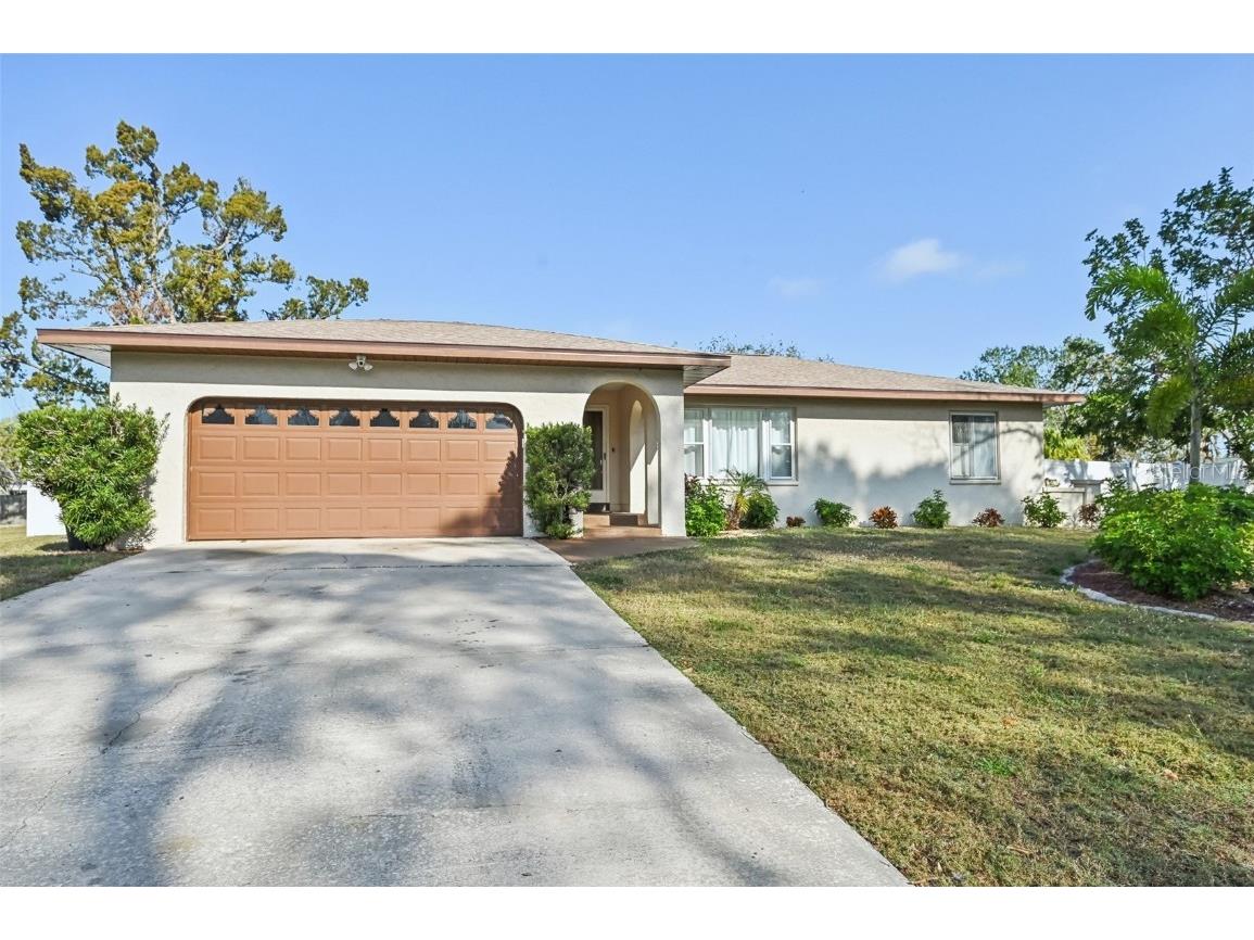 151 Adair Avenue Sarasota FL 34243 A4632084 image1