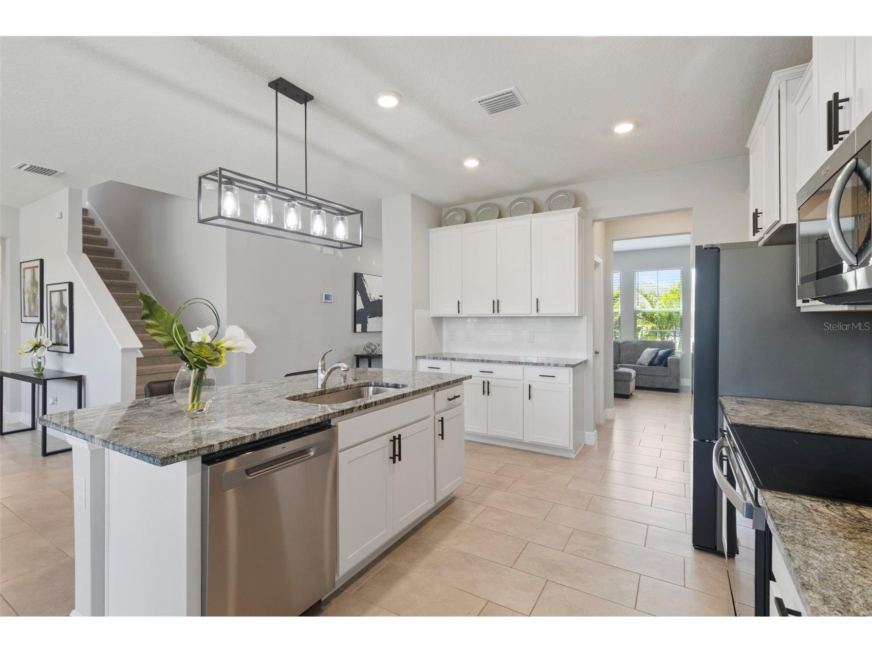 151 Bright Ibis Avenue Apollo Beach FL 33572 A4691448 image4