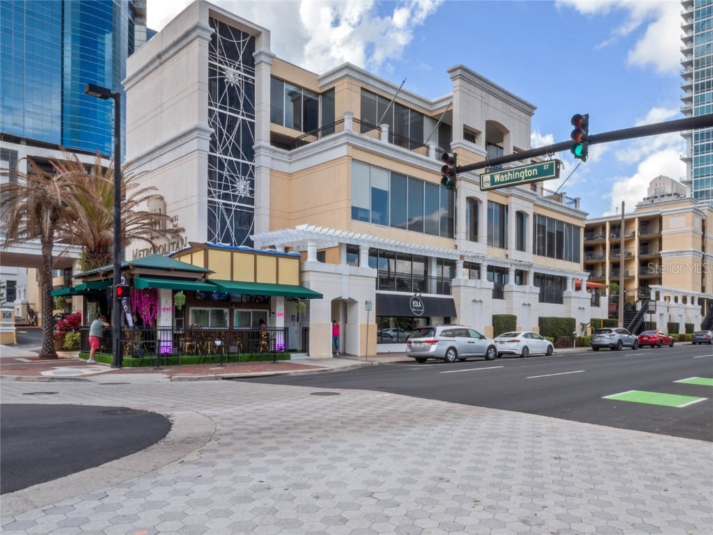 151 E Washington Street #210 Orlando FL 32801 - LAKE EOLA O6192214 image1