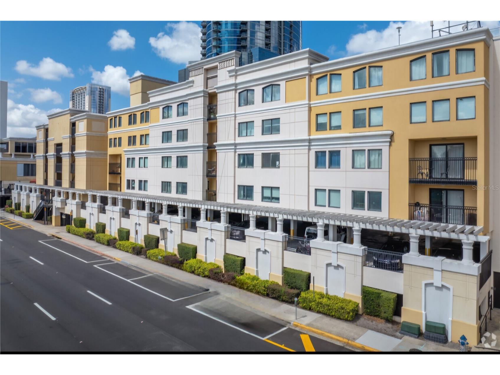 151 E Washington Street #327 Orlando FL 32801 - LAKE EOLA S5122283 image3