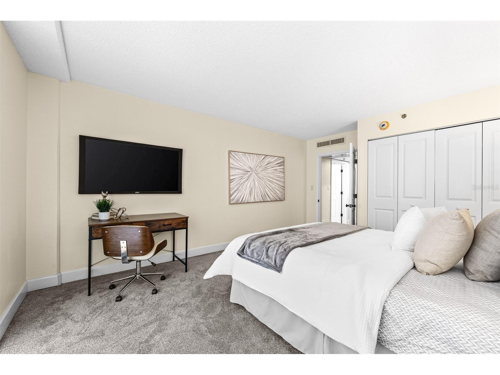 151 E Washington Street #404 Orlando FL 32801 O6405538 image33