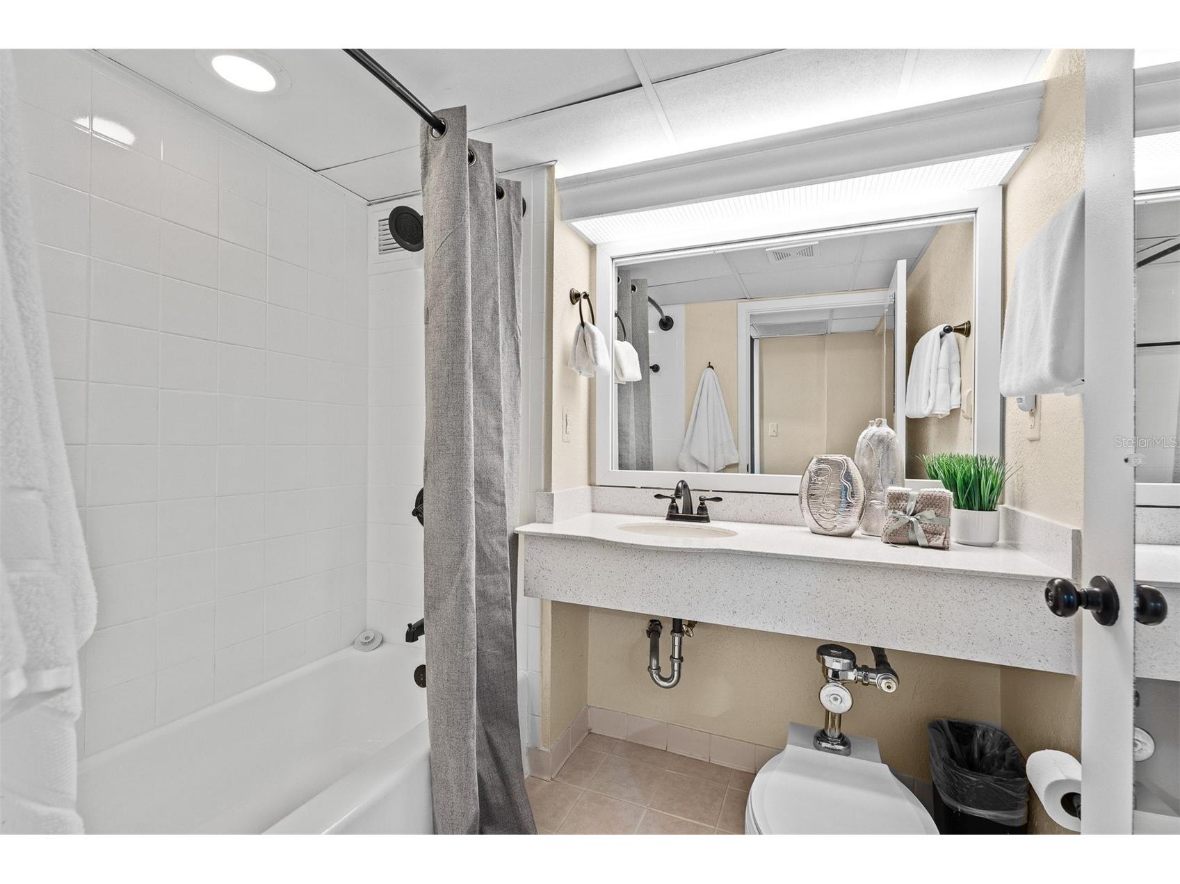 151 E Washington Street #404 Orlando FL 32801 O6405538 image34