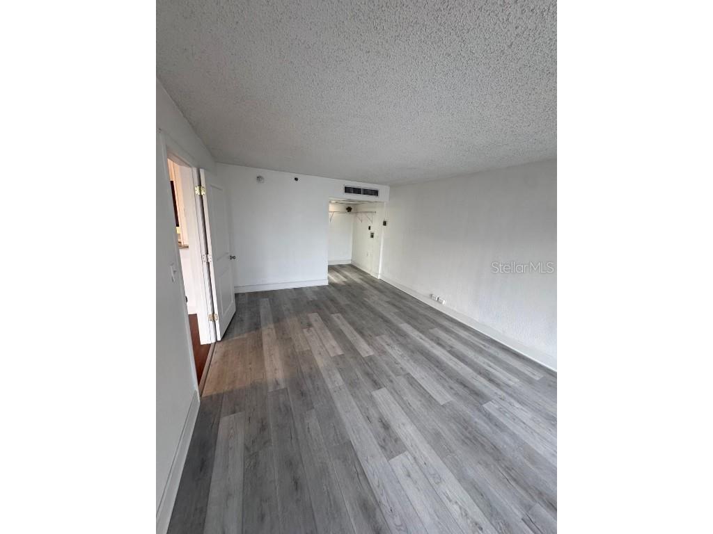 151 E Washington Street #408 Orlando FL 32801 - LAKE EOLA O6339304 image17