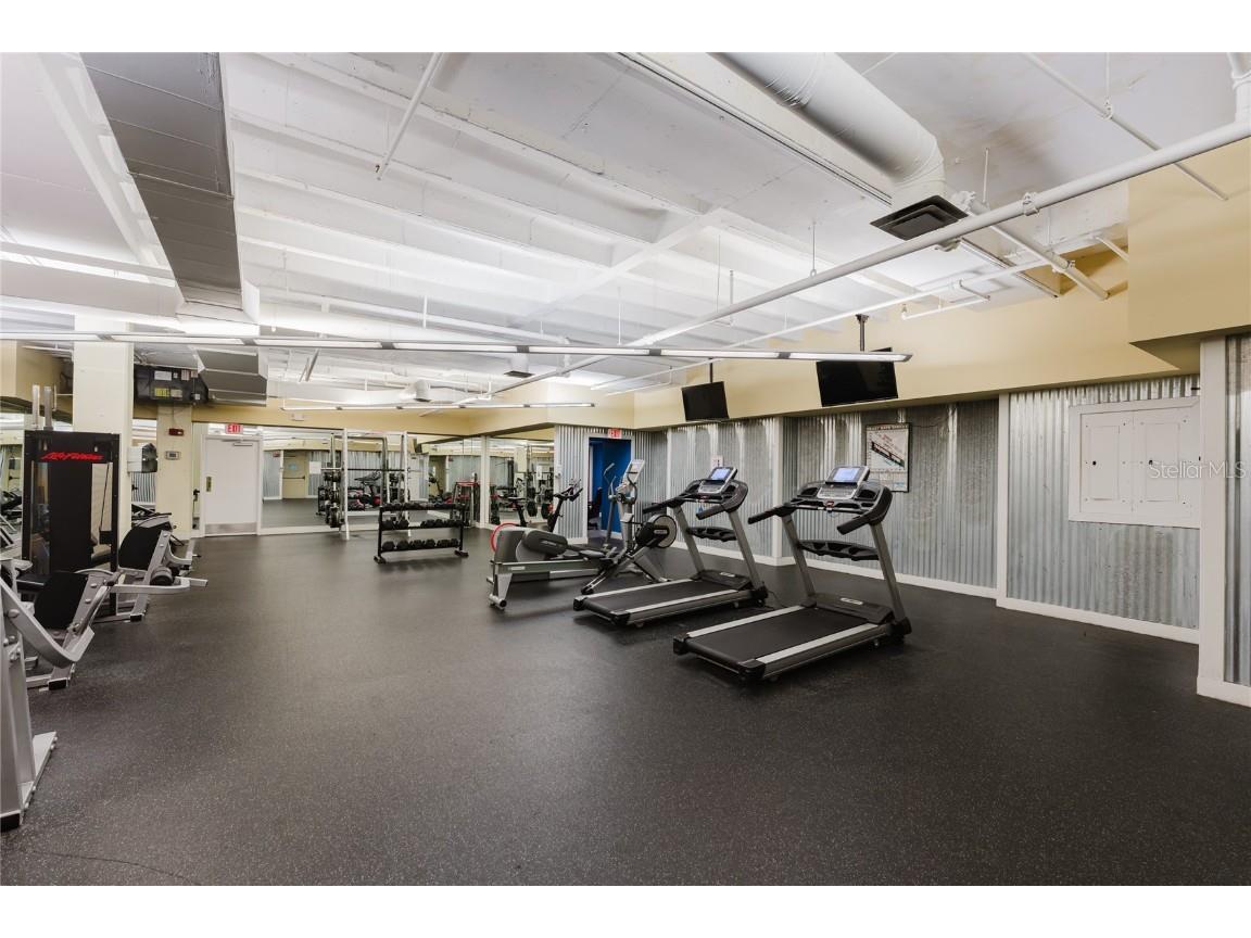 151 E Washington Street #408 Orlando FL 32801 - LAKE EOLA O6339304 image35