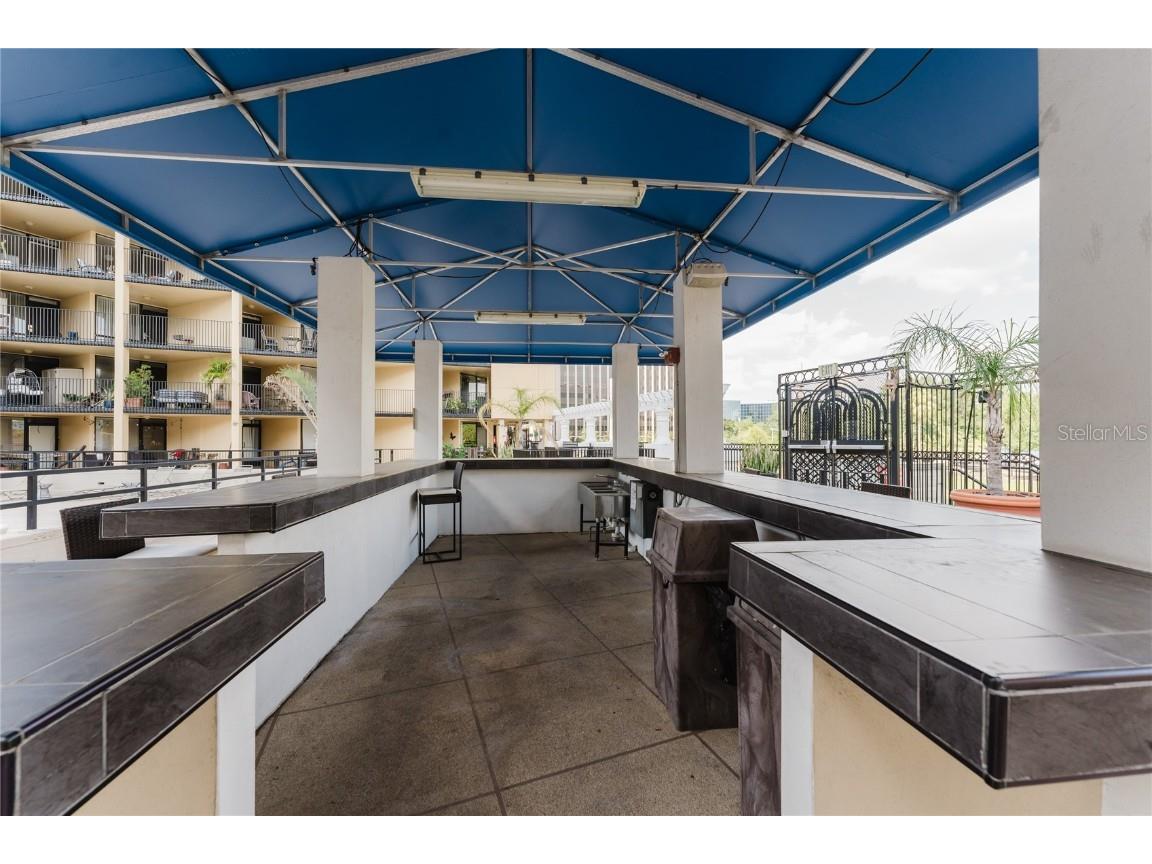 151 E Washington Street #408 Orlando FL 32801 - LAKE EOLA O6339304 image37