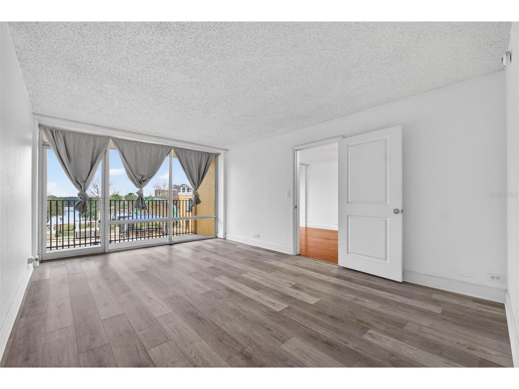 151 E Washington Street #408 Orlando FL 32801 - LAKE EOLA O6387622 image30