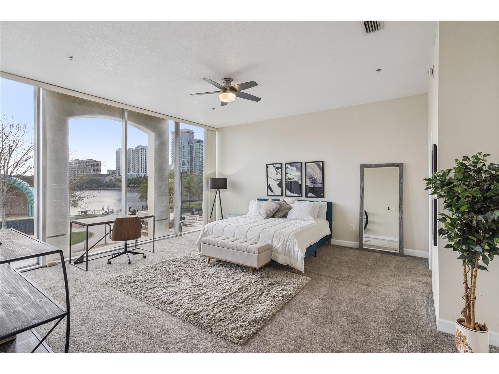 151 E Washington Street #PH3A Orlando FL 32801 - LAKE EOLA O6393443 image16
