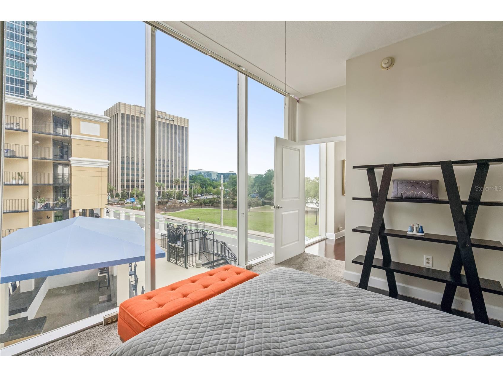 151 E Washington Street #PH3A Orlando FL 32801 - LAKE EOLA O6393443 image23