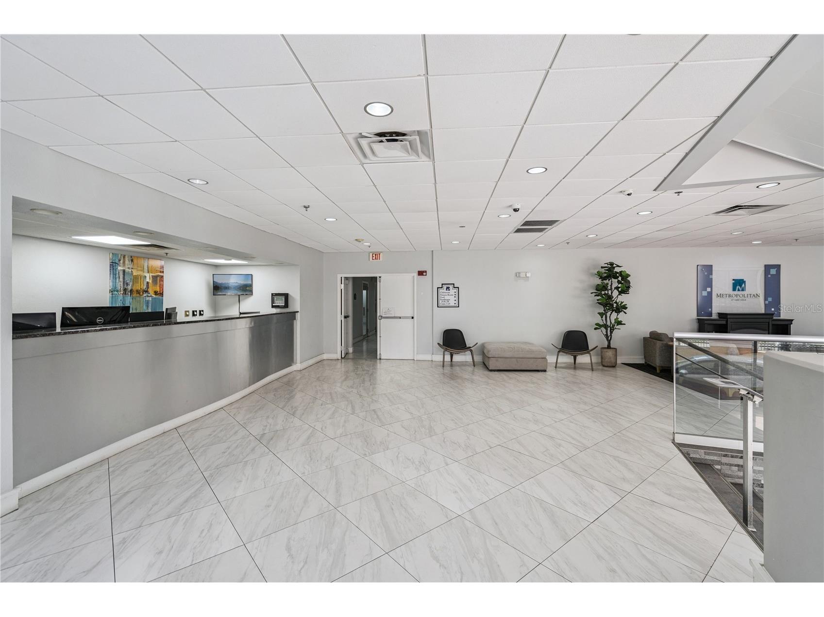 151 E Washington Street #PH3A Orlando FL 32801 - LAKE EOLA O6393443 image3