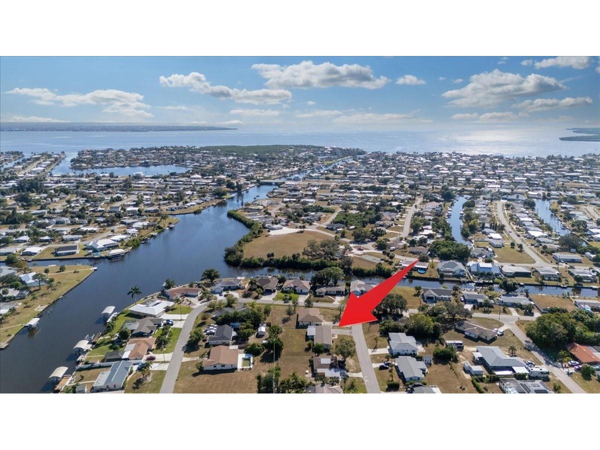 151 Emmett Avenue NE Port Charlotte FL 33952 C7517790 image3
