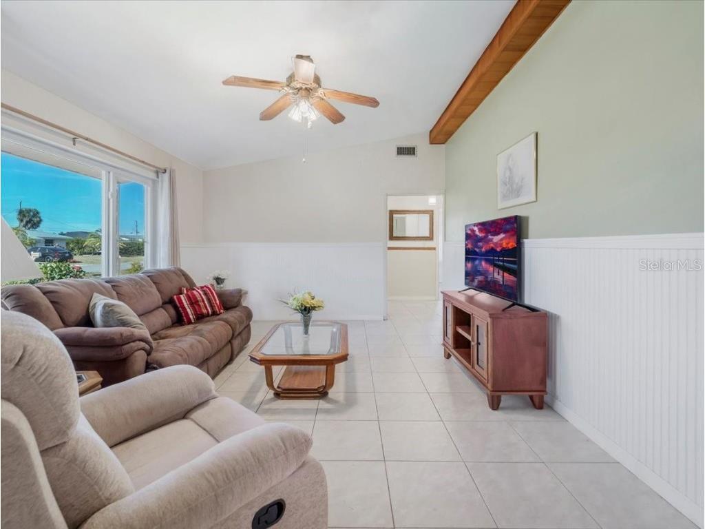 151 Emmett Avenue NE Port Charlotte FL 33952 C7517790 image9