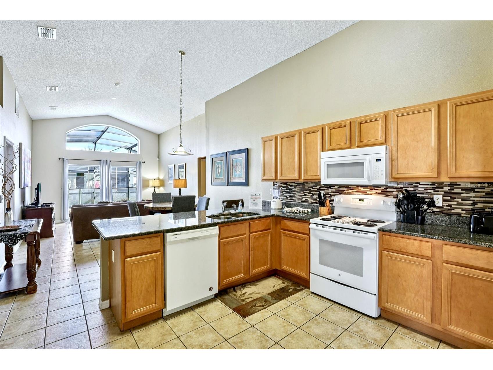 151 Hideaway Beach Lane Kissimmee FL 34746 O6372170 image5