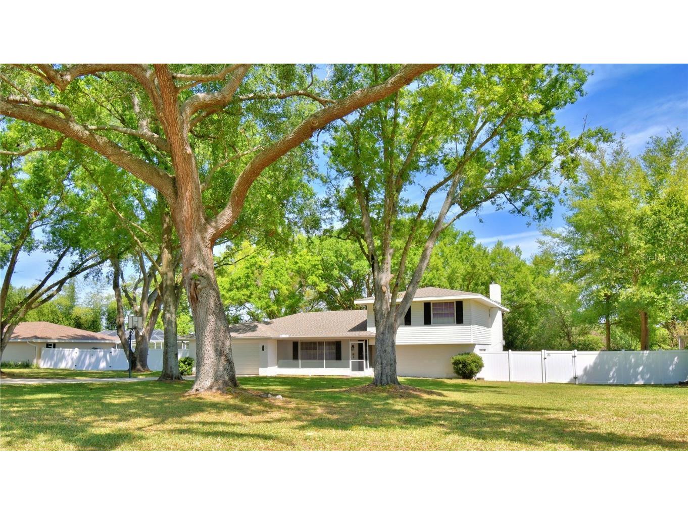 151 Lake Ring Drive Winter Haven FL 33884 P4934132 image1