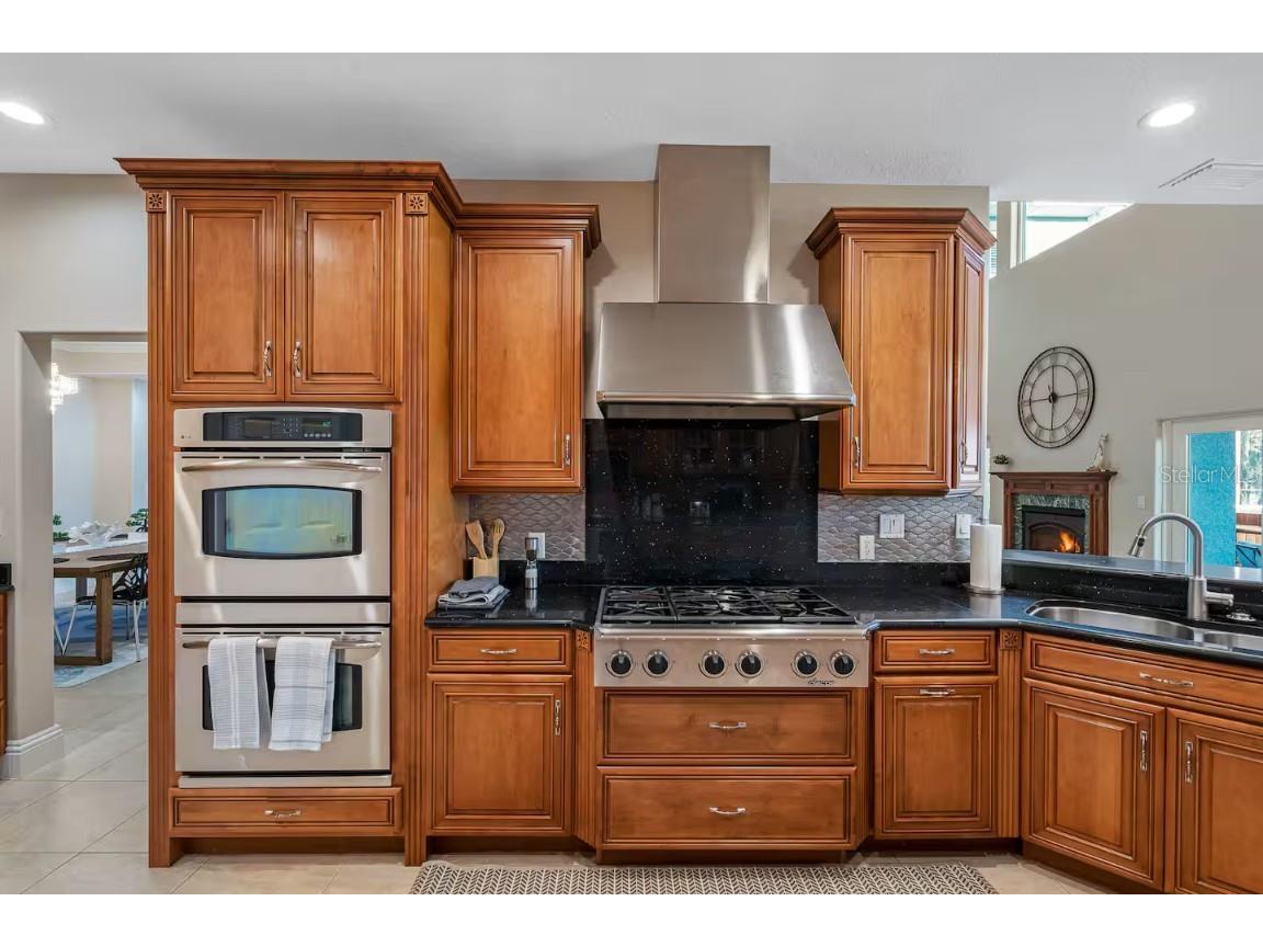 151 Lakeside Drive Sanford FL 32773 - LAKE MINNIE A4669682 image15