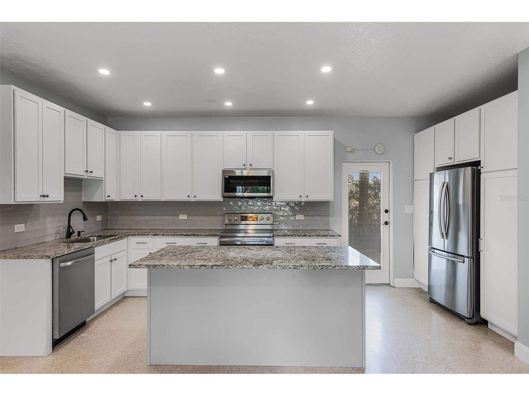 151 N Orlando Avenue #101 Winter Park FL 32789 G5109571 image2