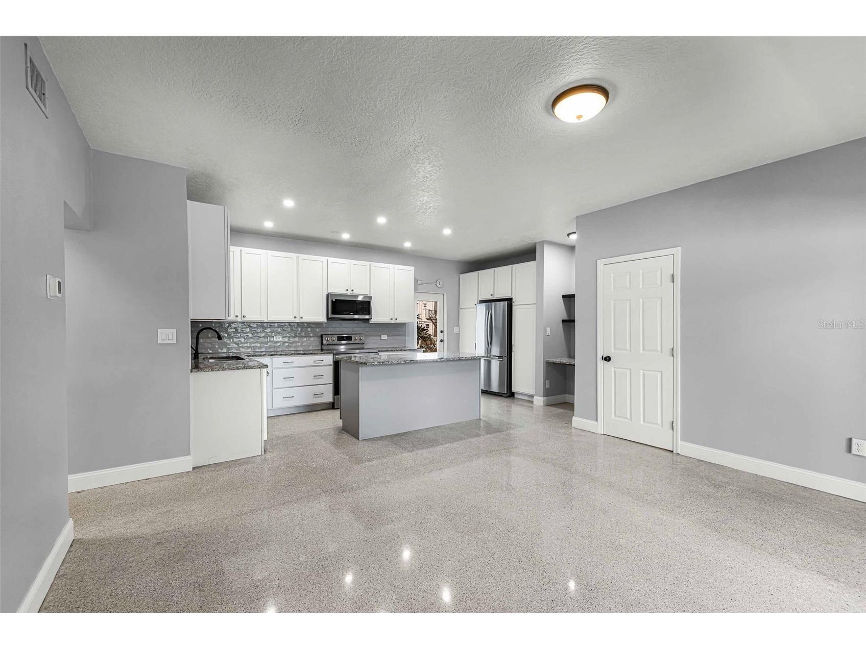 151 N Orlando Avenue #101 Winter Park FL 32789 G5109571 image3